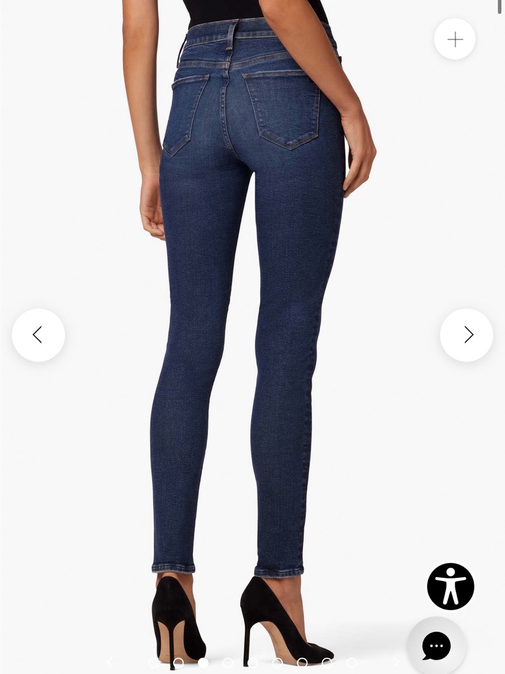NWT :Joe’s the charlie high rise skinny jeans-26